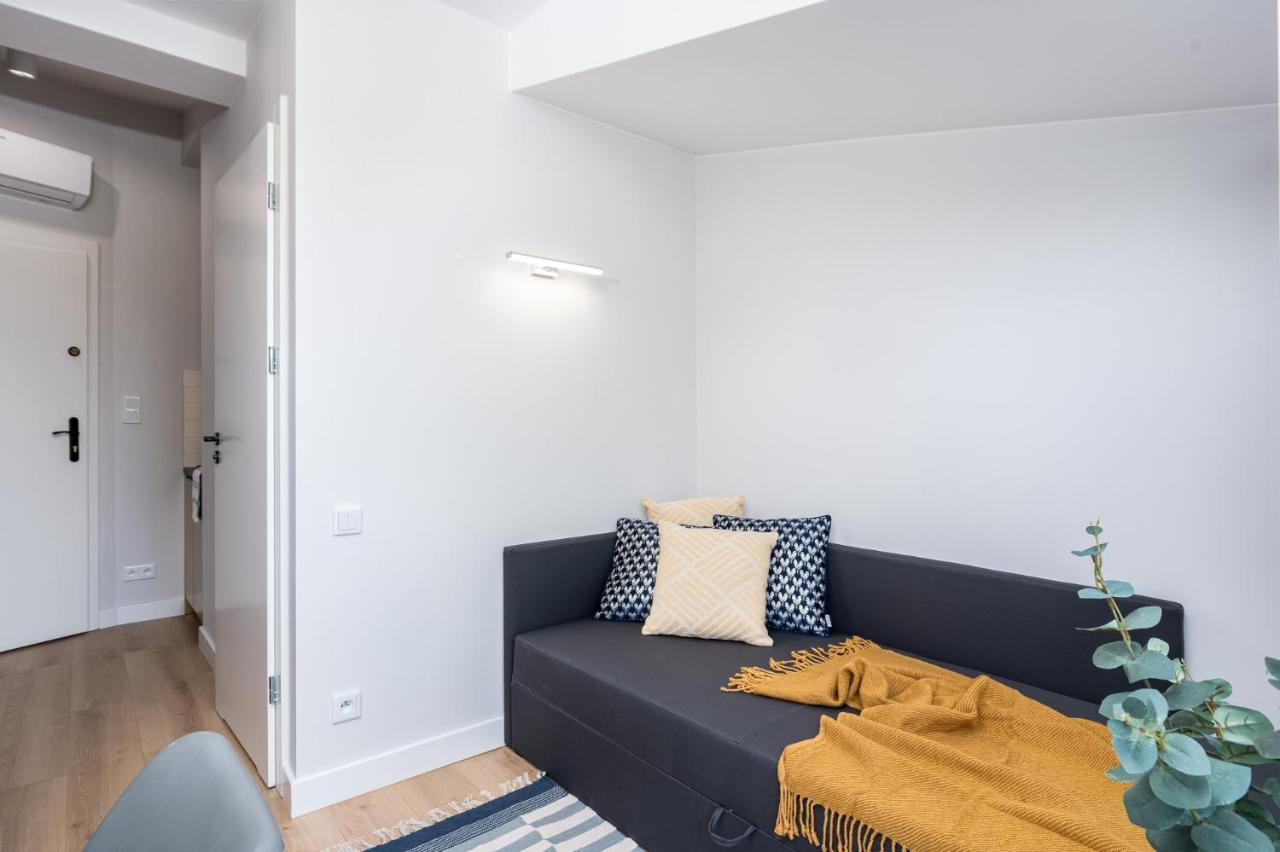 Smart Apartments - Old Town & Main Train Station - By Upstairs Krakow Exterior photo